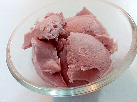 簡単　冷凍いちごで　ストロベリーアイスクリーム